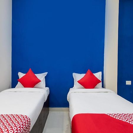 Oyo 27862 Hotel Brooklyn Індаур Екстер'єр фото