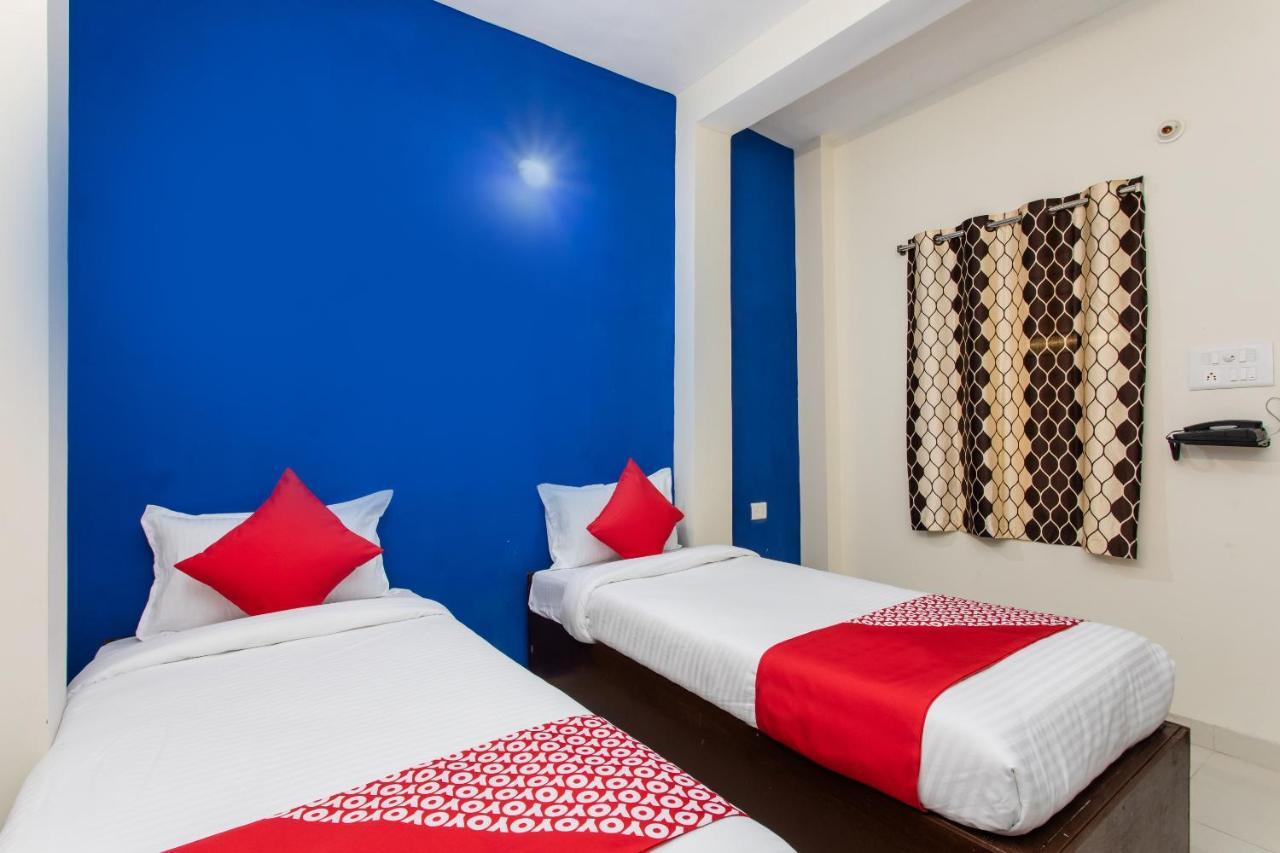 Oyo 27862 Hotel Brooklyn Індаур Екстер'єр фото