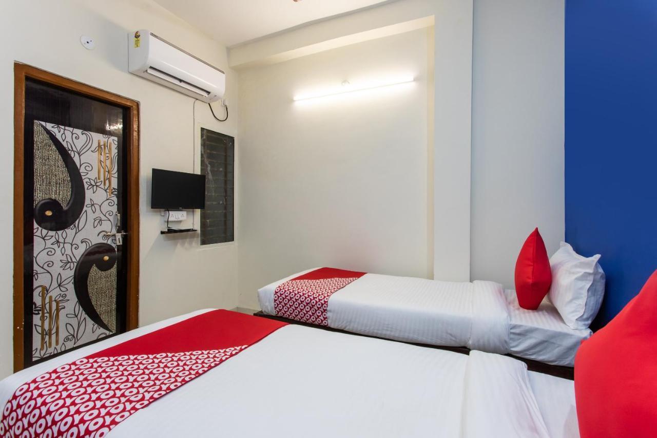 Oyo 27862 Hotel Brooklyn Індаур Екстер'єр фото