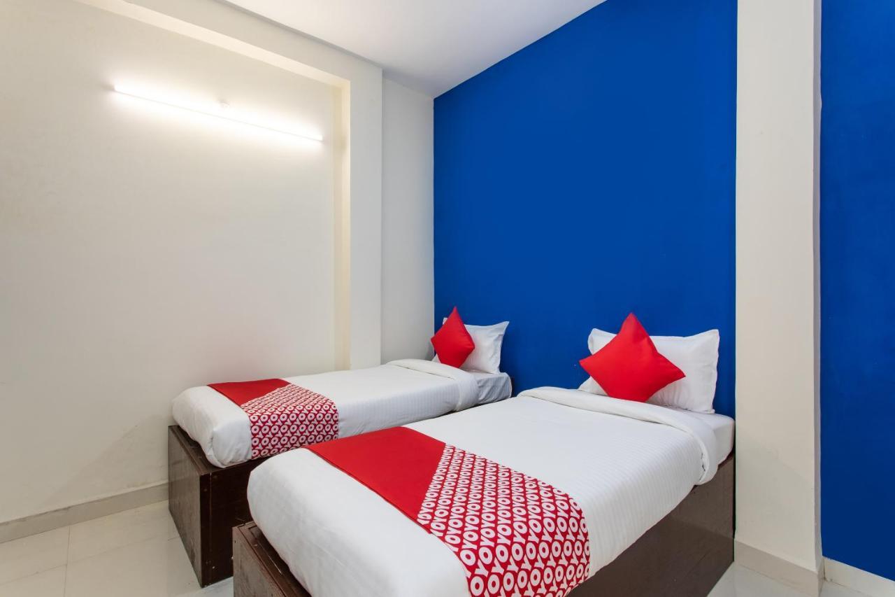 Oyo 27862 Hotel Brooklyn Індаур Екстер'єр фото